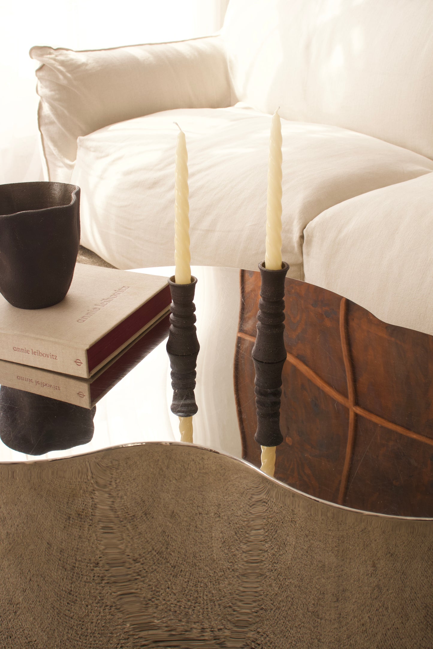 SCULPTURA PILLAR CANDLESTICK BLACK