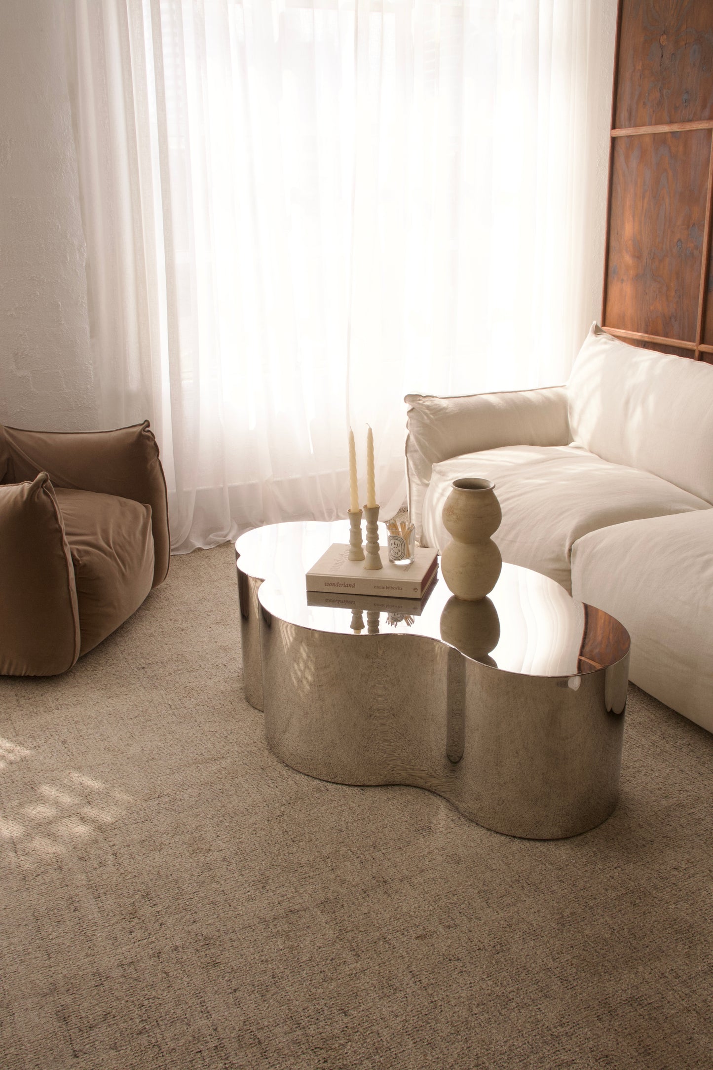 BOBBLE VASE