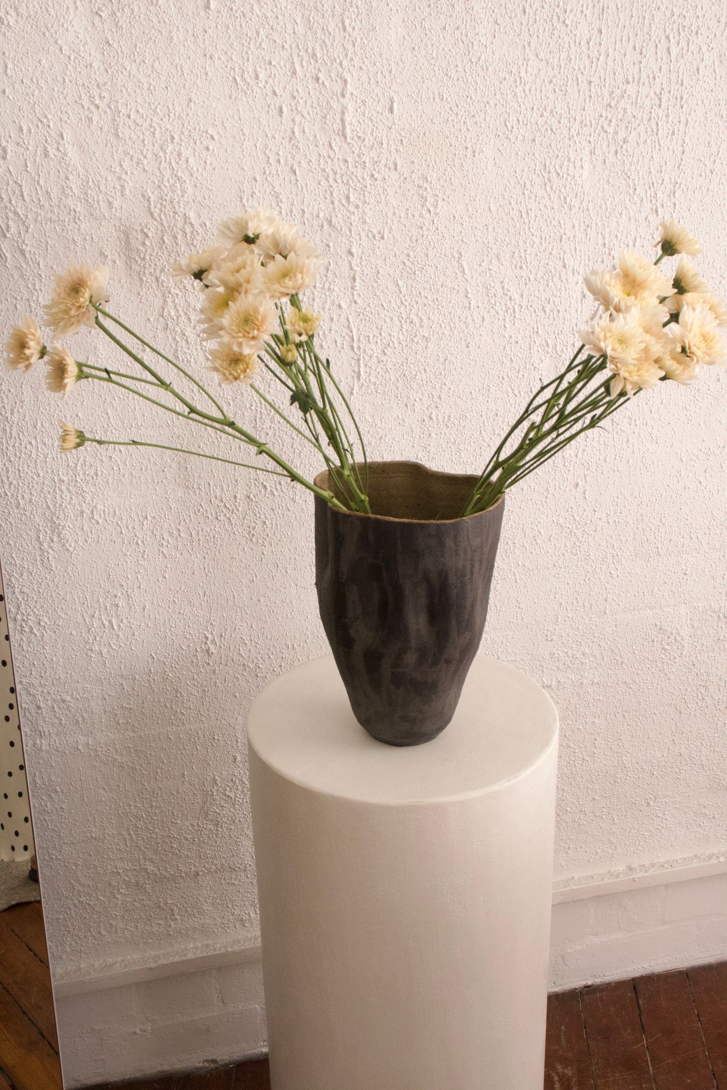 KINKY VASE