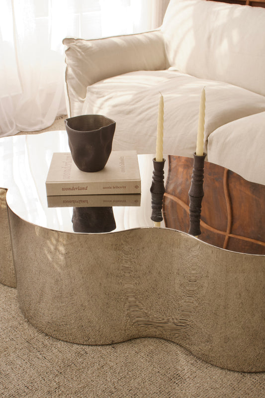 SCALLOPED VASE BLACK