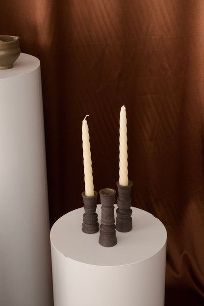 SCULPTURA PILLAR CANDLESTICK BLACK
